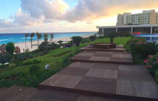 MOSO Thermo X-Treme 24x24 Deck Tile